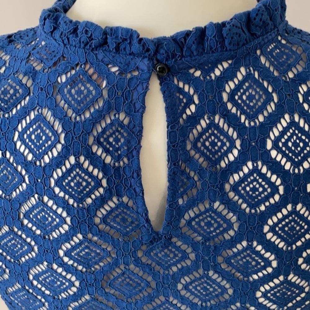 LOFT Ruffle Neck Lace Top PTP 16 - Picture 7 of 9
